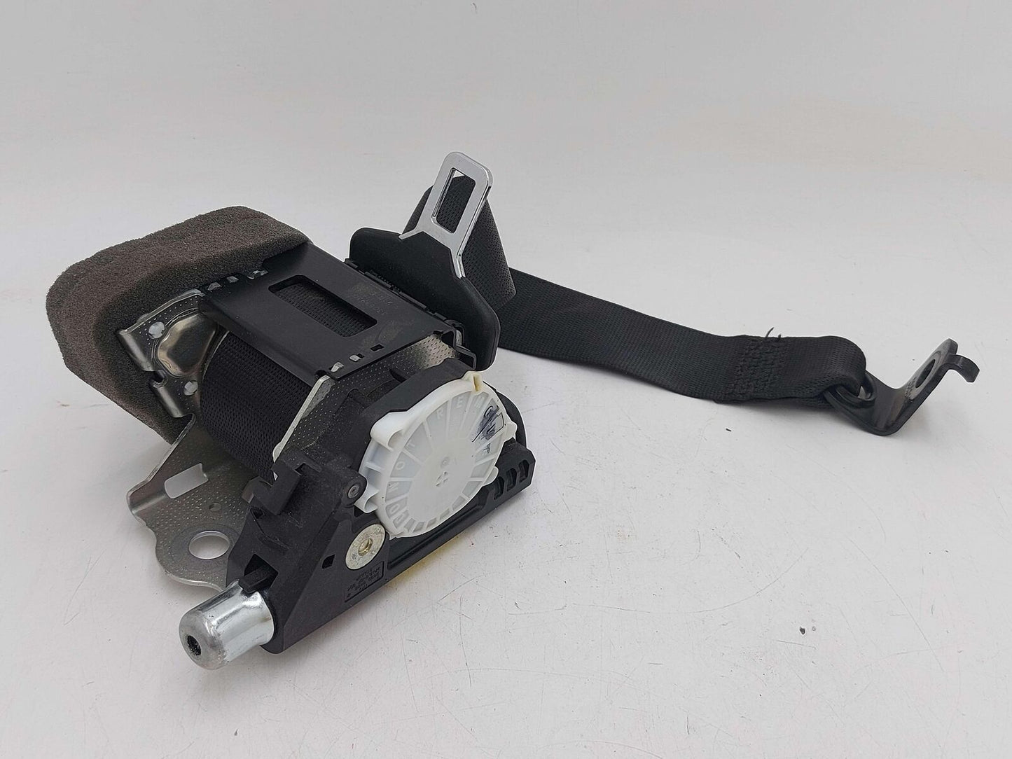 2014 Mercedes W218 CLS63S AMG REAR RIGHT SEAT BELT BLACK 33056784C