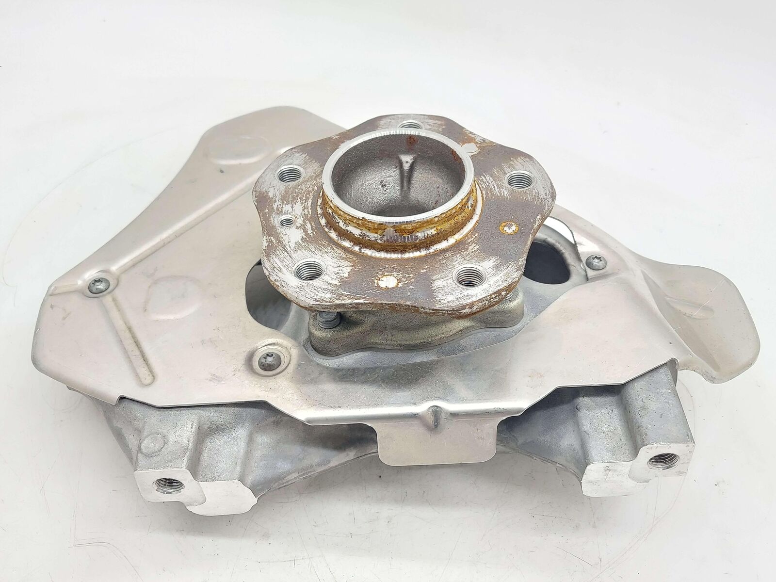 2024 ASTON MARTIN DB12 VOLANTE FRONT LEFT SPINDLE KNUCKLE HUB HY53-3K185-BC