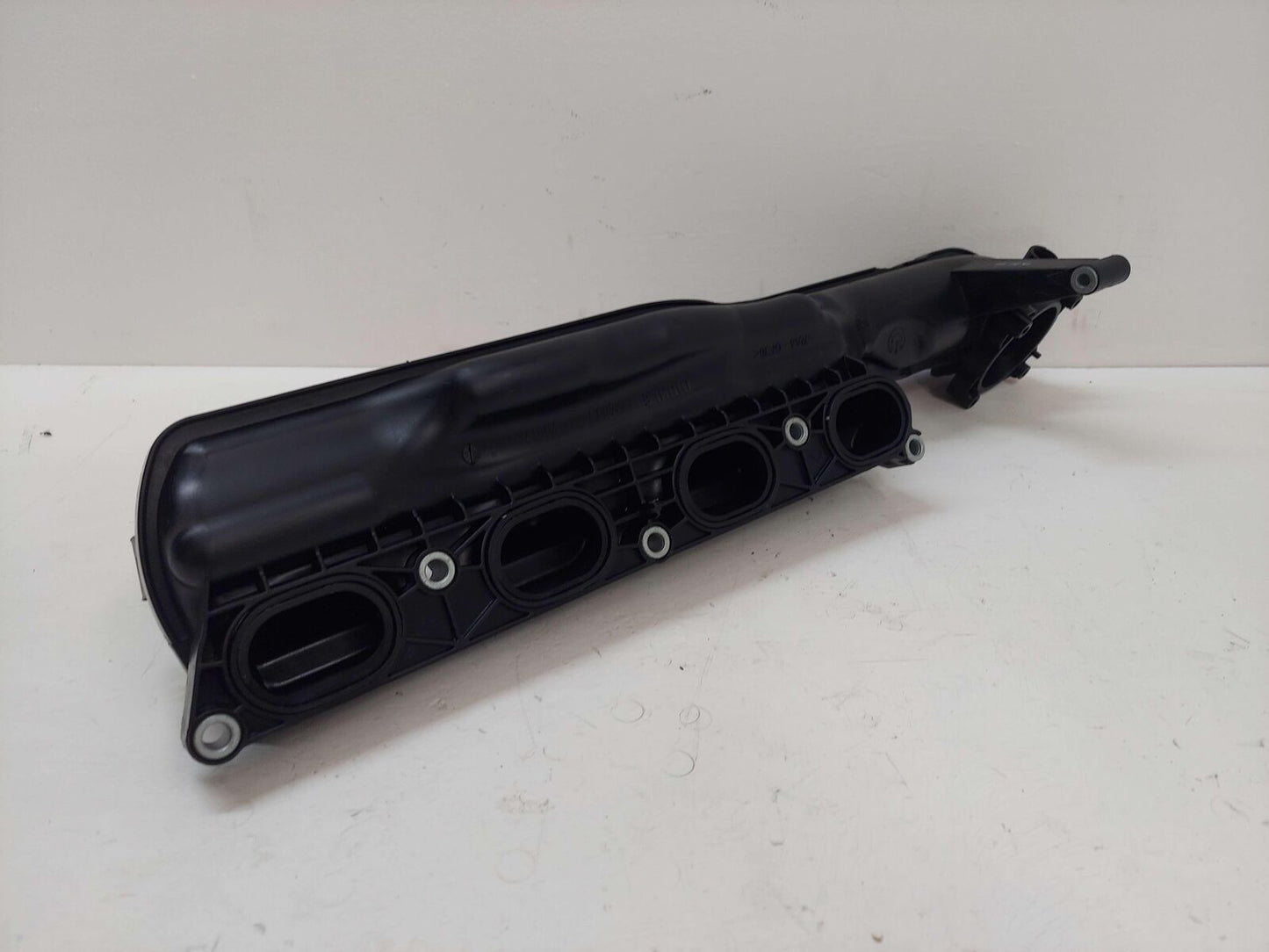 15-18 BMW X5M 4.4L Twin Turbo F85 RH Right Intake Manifold 70517233 30K KMS