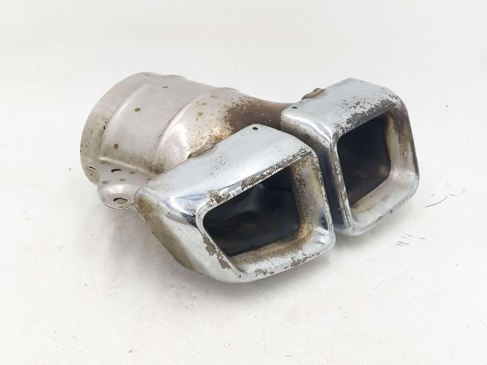 13-16 MERCEDES GL63 AMG X166 RIGHT EXHAUST MUFFLER TIP *PEELING CHROME*