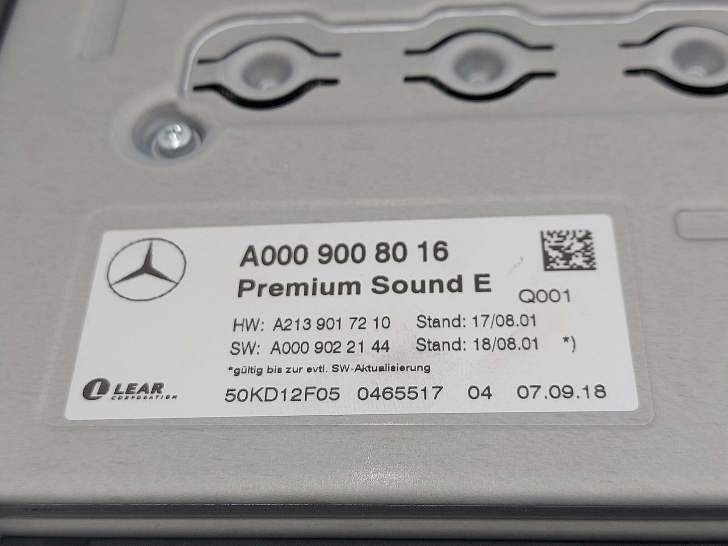 2019 Mercedes E63s Burmester Radio Amp Amplifier 0009008016