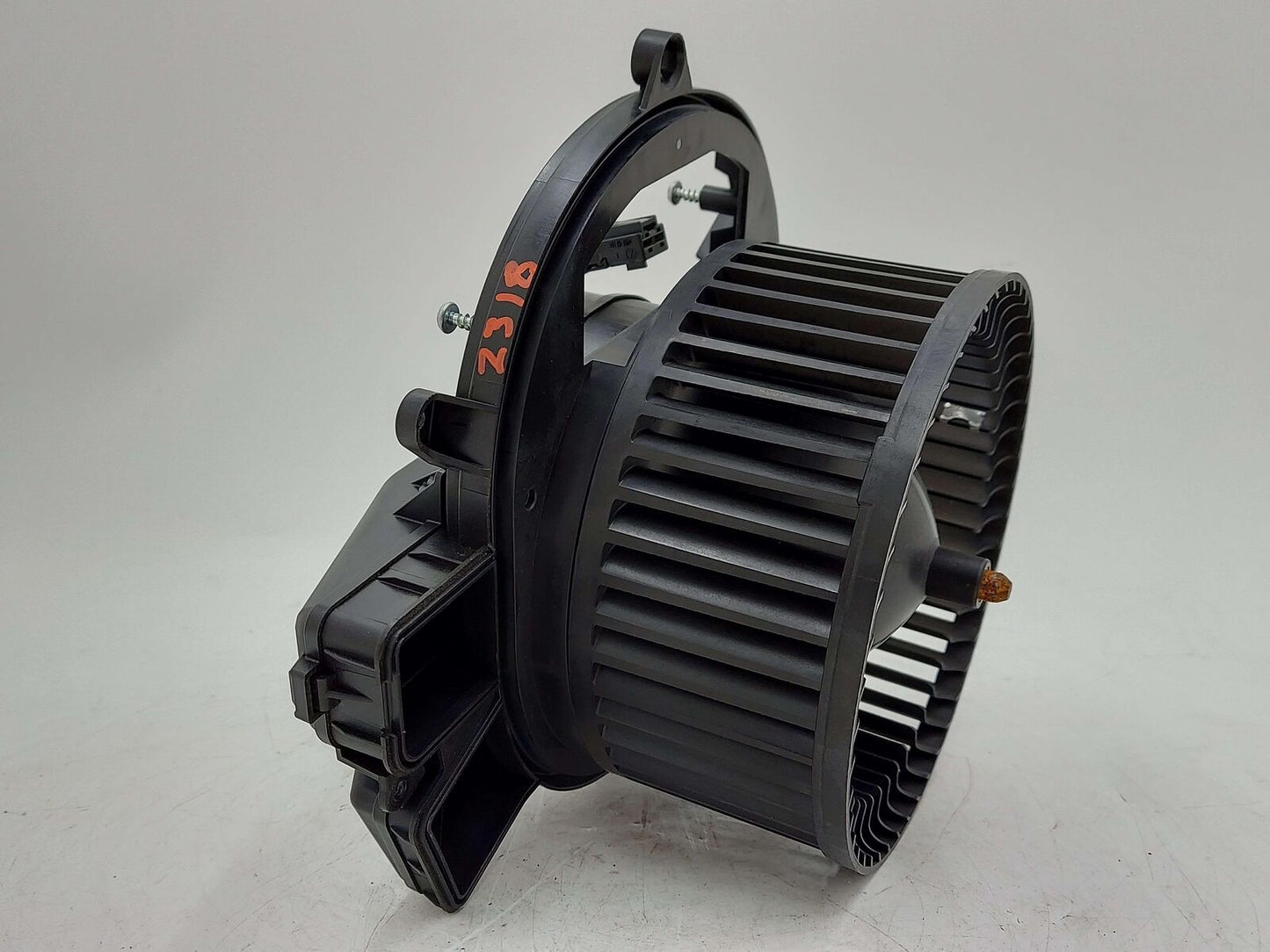 16-19 MERCEDES GLE63S AMG W166 FRONT Heater Blower Motor 1669066100 166906610064