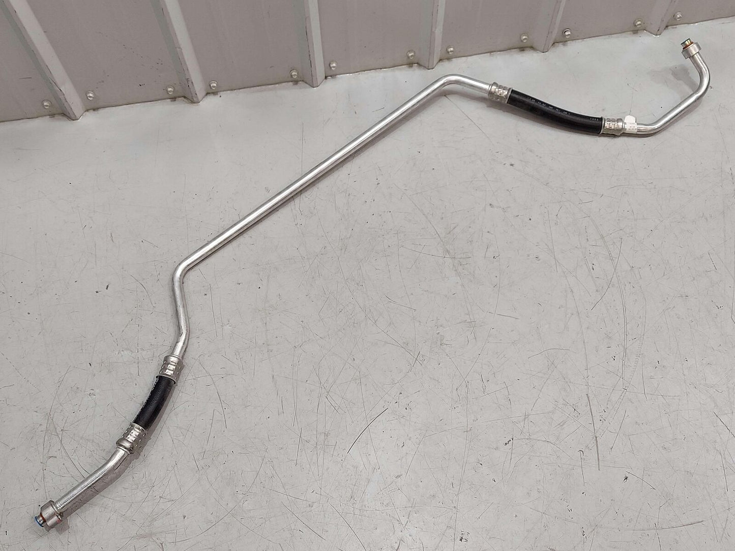 2006 FORD GT GT40 SUPERCAR AC A/C LINE HOSE A/C 4G7V-19A834-DA OEM