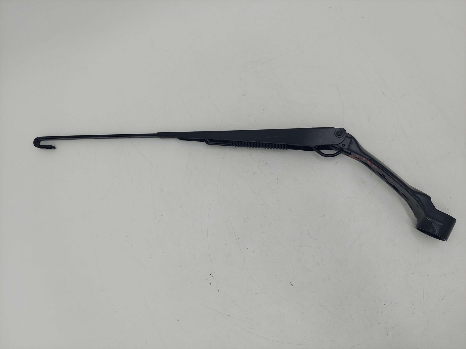 16-23 TOYOTA TACOMA TRD RIGHT WIPER ARM 8521104040 OEM