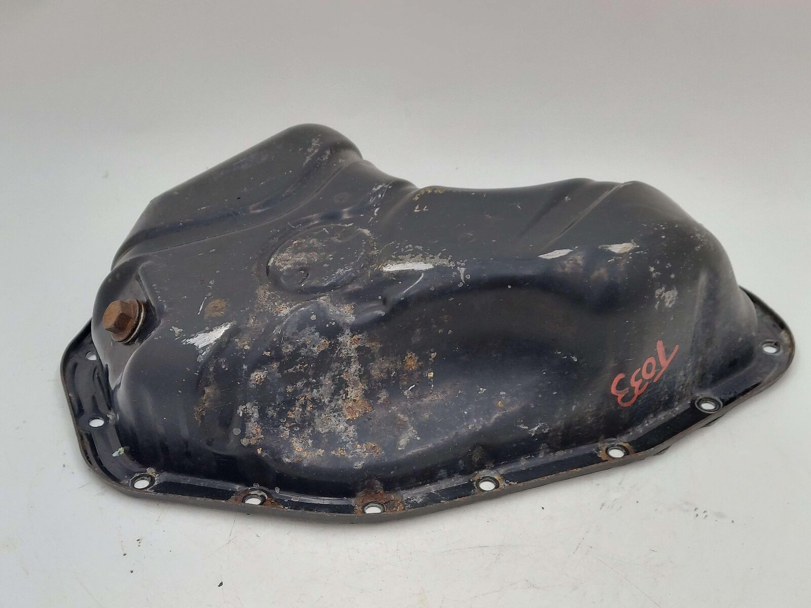 08-22 TOYOTA HIGHLANDER 3.5L LOWER ENGINE MOTOR OIL PAN 1210231101 *SCRAPES*