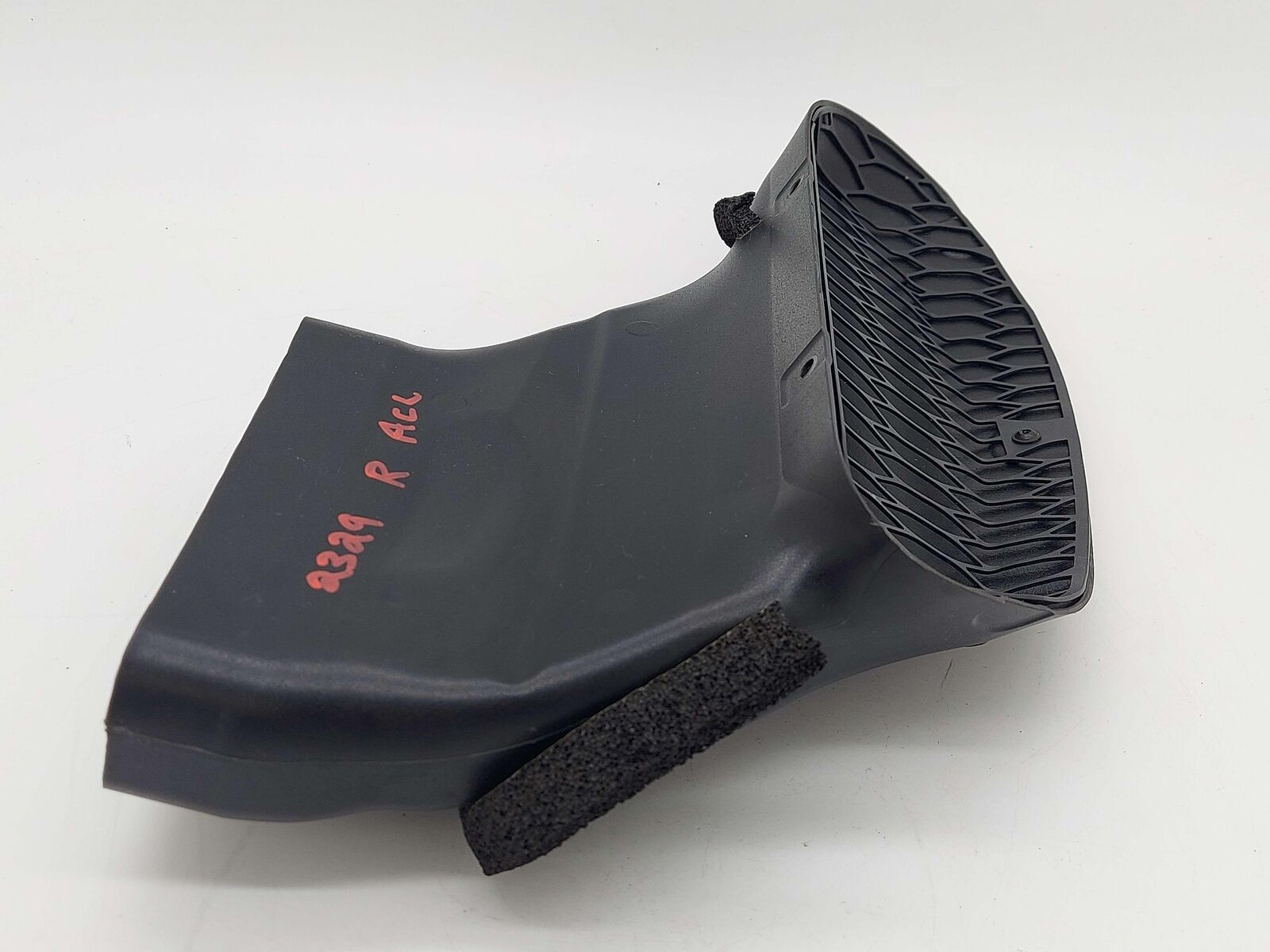 2023 McLaren Artura Air Intake Cleaner RH Right Intake w/ Grille 16F0028CP