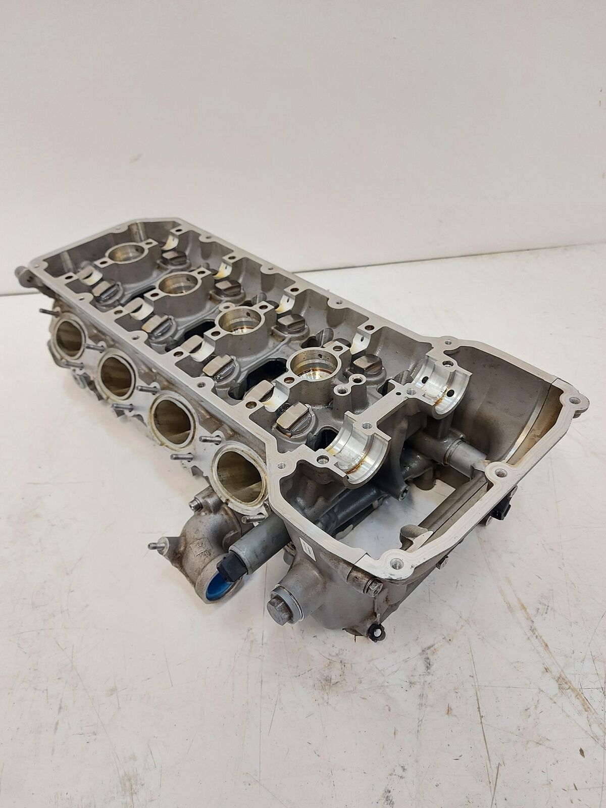 2008-2013 BMW M3 ///M (E90 E91 E92 E93) 4.0L S65 V8 ENGINE - RIGHT CYLINDER HEAD