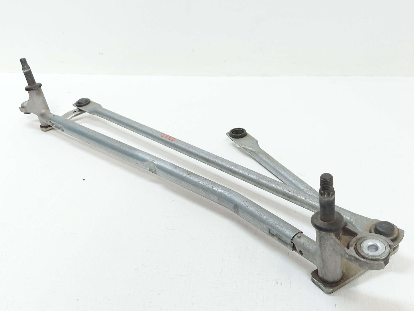 15-18 PORSCHE MACAN 95B S WINDSHIELD WIPER TRANSMISSION LINKAGE 95B955023C