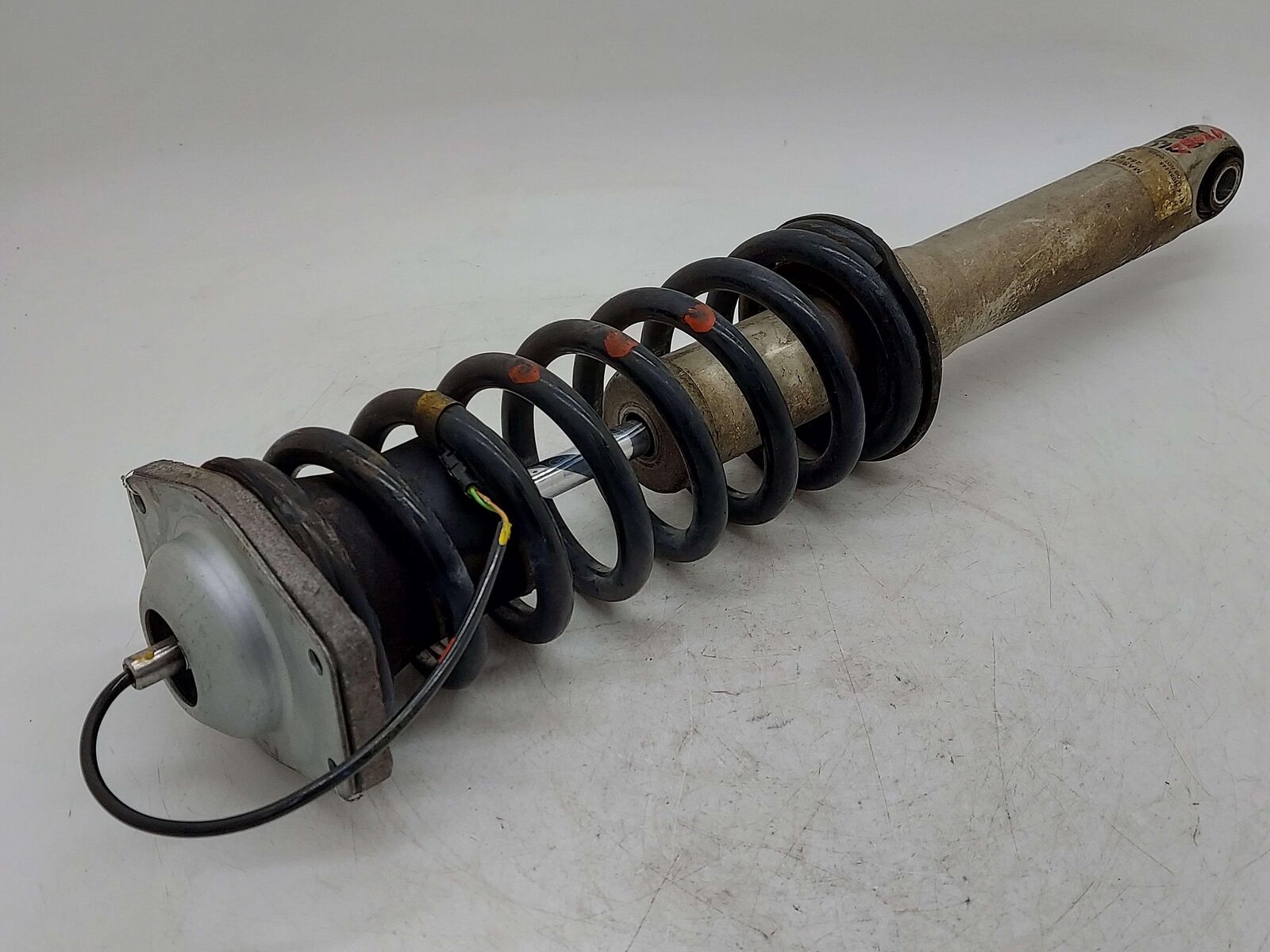 2010 Maserati GranTurismo S M145 Coupe REAR LEFT RIGHT STRUT 254814