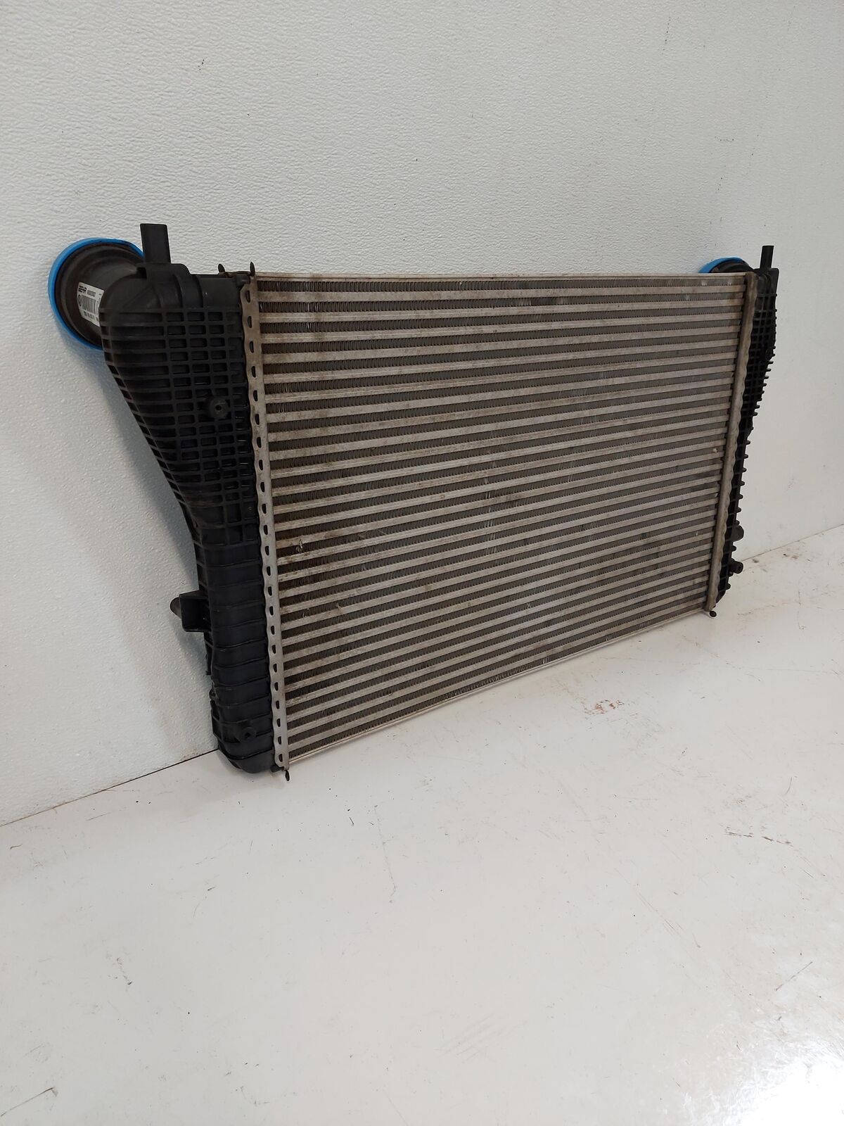 09-18 VW TIGUAN Intercooler 3C0145805R 87K KM'S