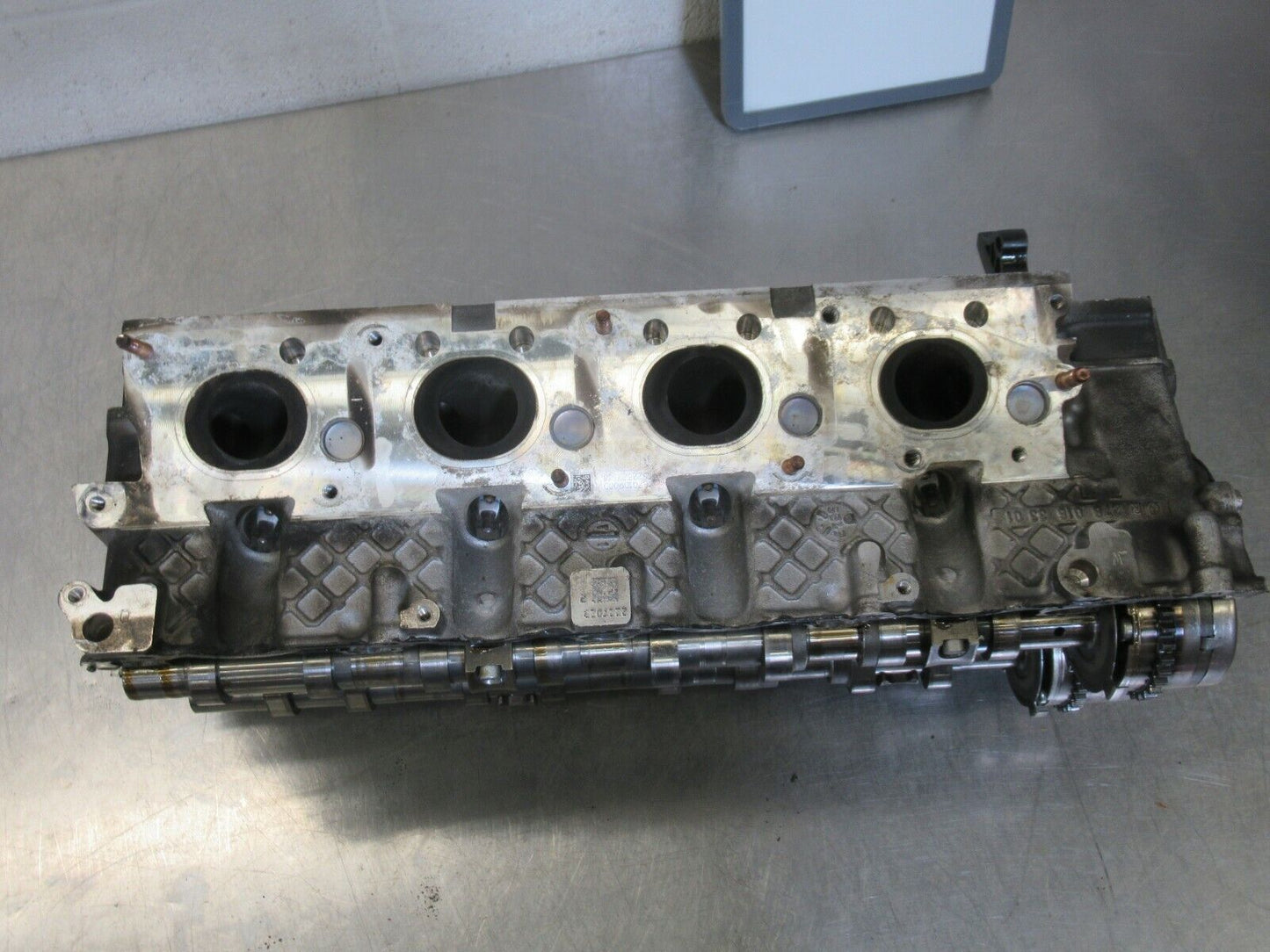 S032  2016 MERCEDES CLS63S 5.5L LH CYLINDER HEAD