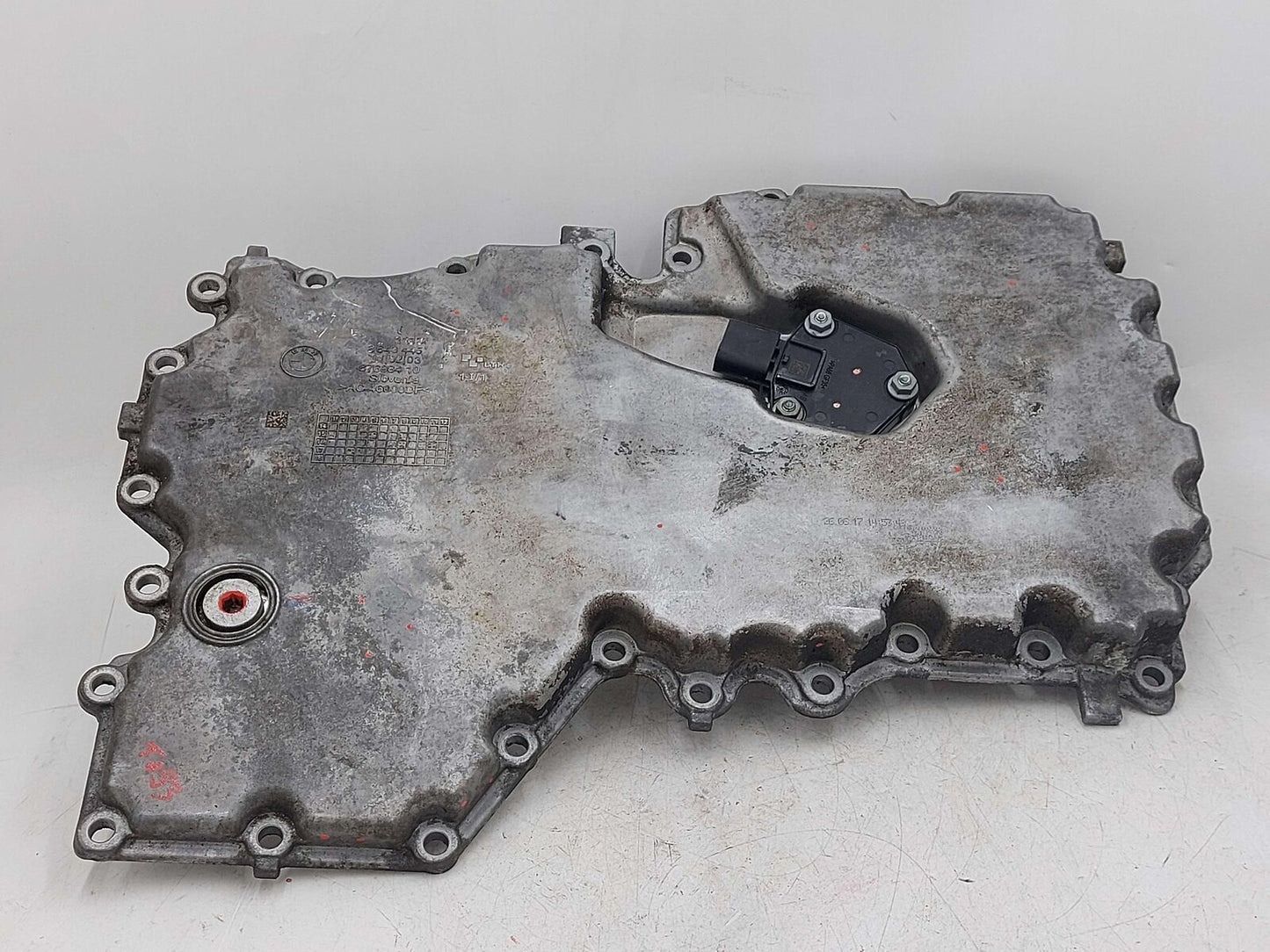 16-20 BMW 750i G12 4.4L N63 LOWER OIL PAN W/ OIL LEVEL SENSOR AWD 8643445