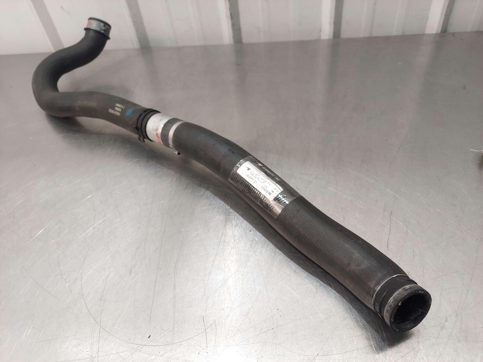 2016 MCLAREN 540C RIGHT UPPER RADIATOR WATER COOLANT HOSE PIPE TUBE 13L0242CP