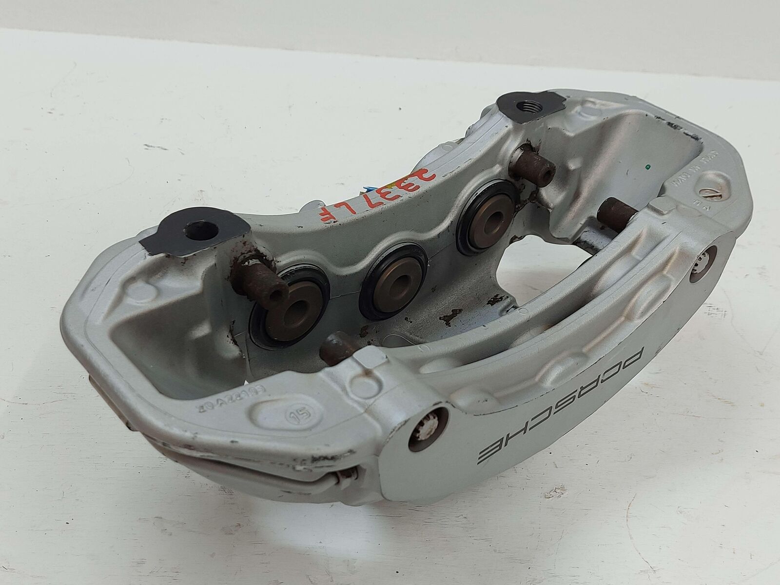 15-16 PORSCHE MACAN 95B S FRONT LEFT BRAKE CALIPER SET R H GRAY *CHIPS IN PAINT*