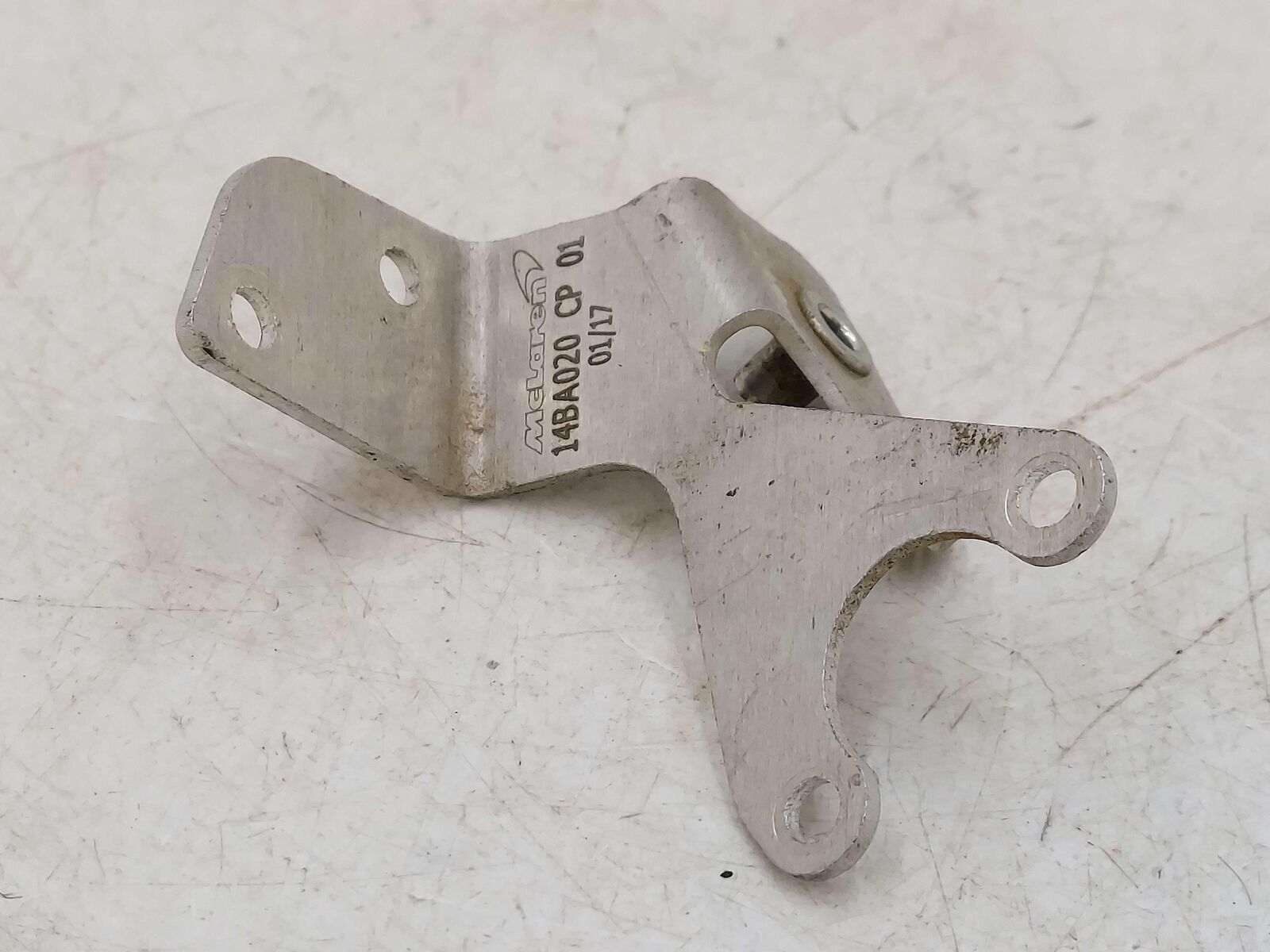 2018 Mclaren 720s Height Sensor Bracket 14BA020CP 14BA020CP.01