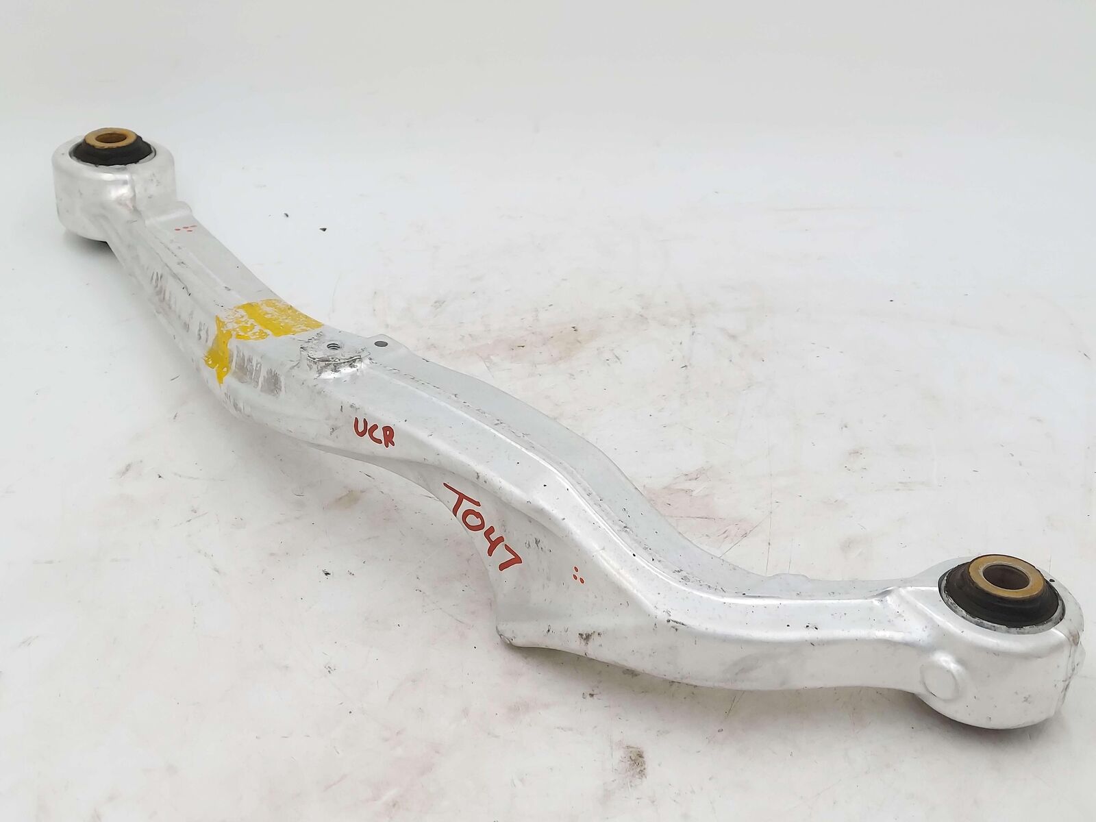 17-22 NISSAN QASHQAI REAR LEFT UPPER CONTROL ARM 55121JD04A