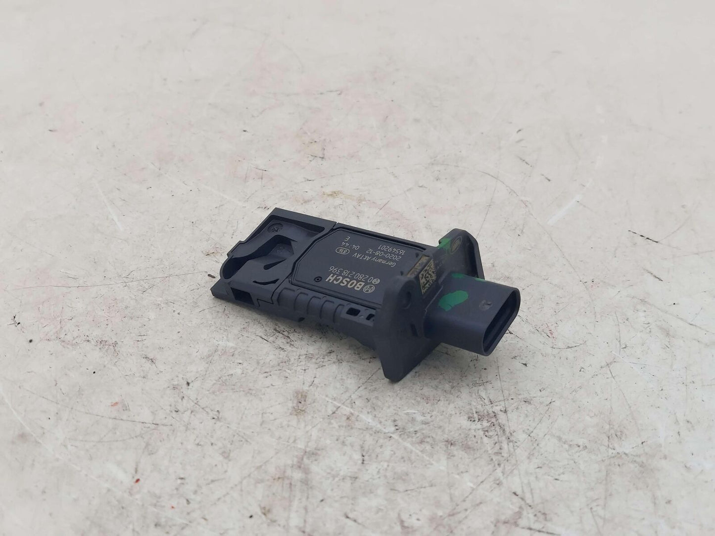 18-20 JAGUAR F-PACE 2.0L MAF MASS AIR FLOW METER SENSOR 0280218396