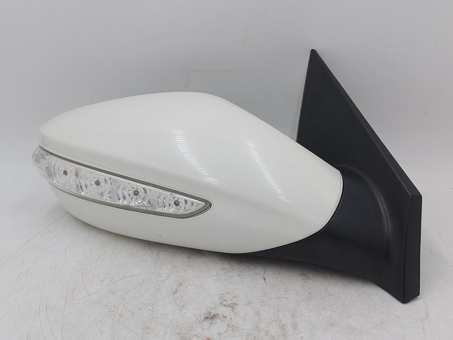 11-15 Hyundai Sonata RH Right Door Mirror White Blind Spot *Cracked 3m Pitted*