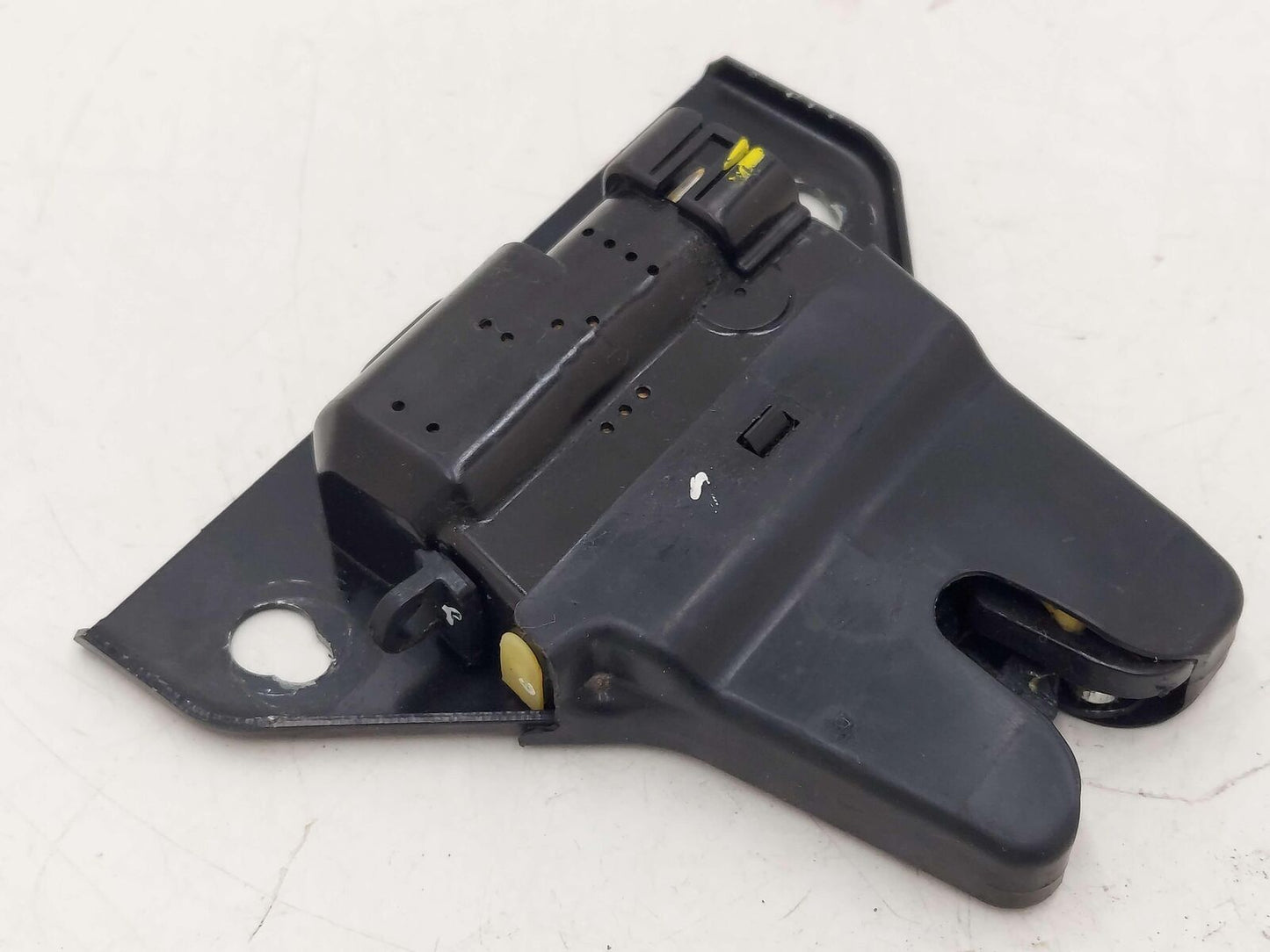 2014 Tesla S Front Bonnet Hood Latch