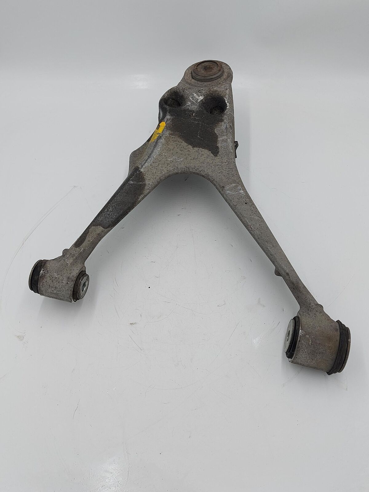 04-09 CADILLAC XLR Front Left Lower Control Arm 108K KM'S 10307579