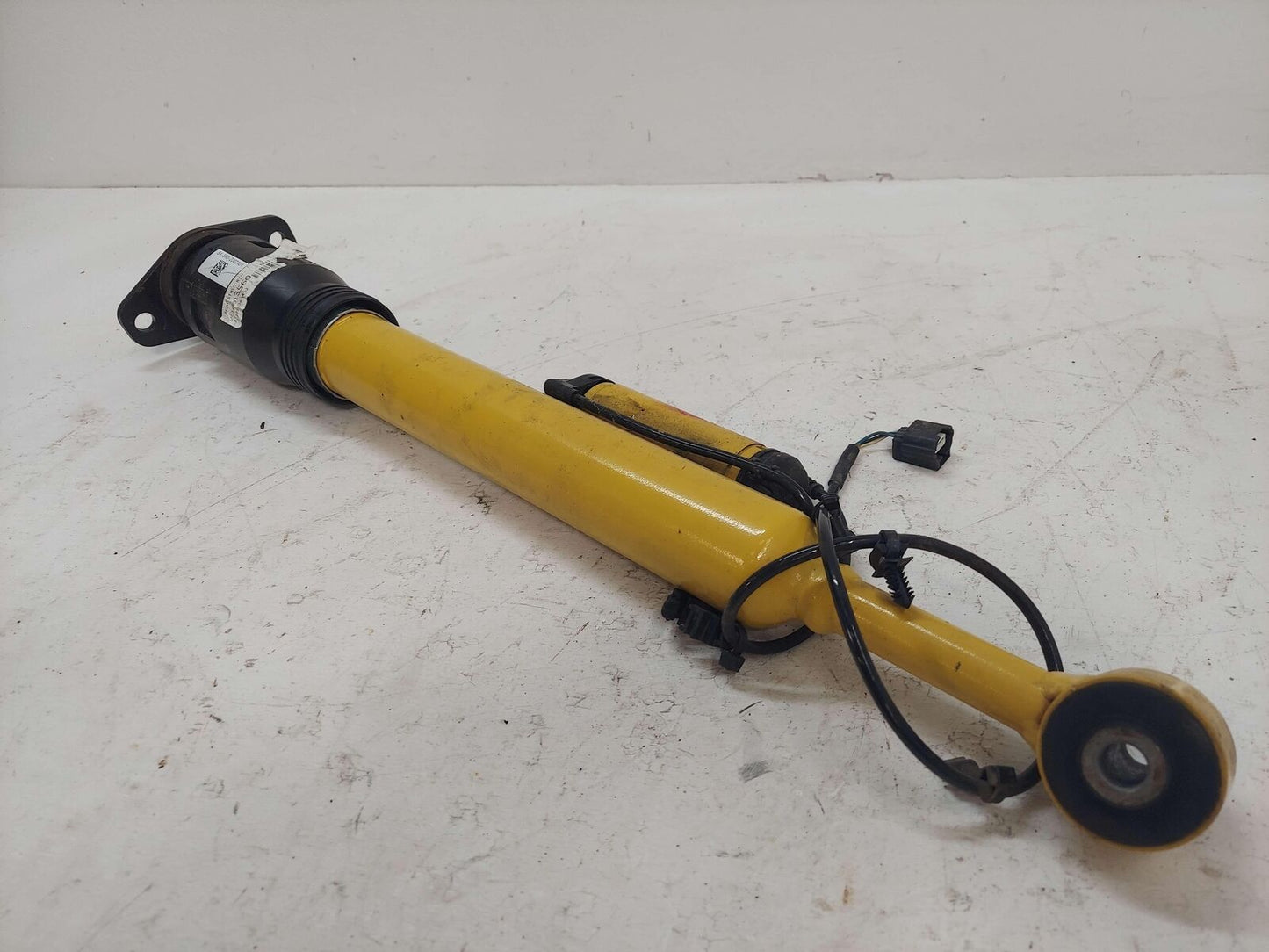 2022 DODGE CHALLENGER SRT HELLCAT REAR RIGHT SDK COMPETITION SHOCK ABSORBER