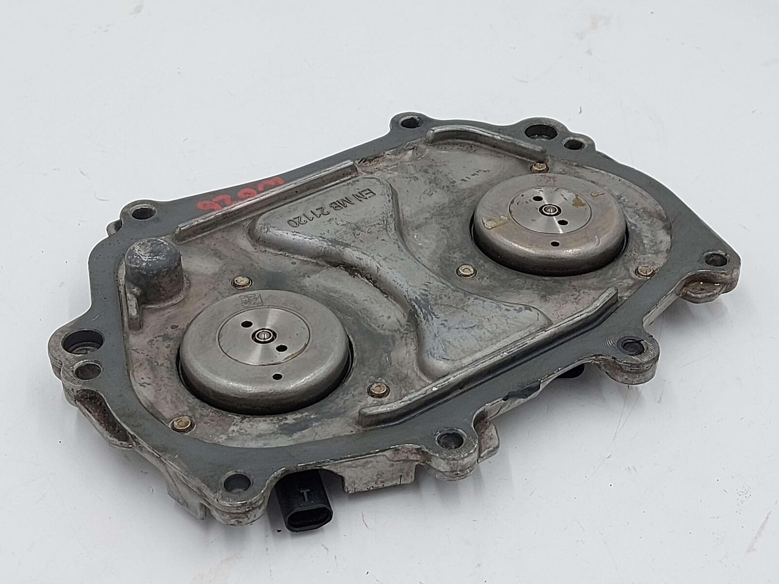 13-16 MERCEDES GL63 AMG X166 RIGHT UPPER ENGINE TIMING COVER & SOLENOIDS 5.5L