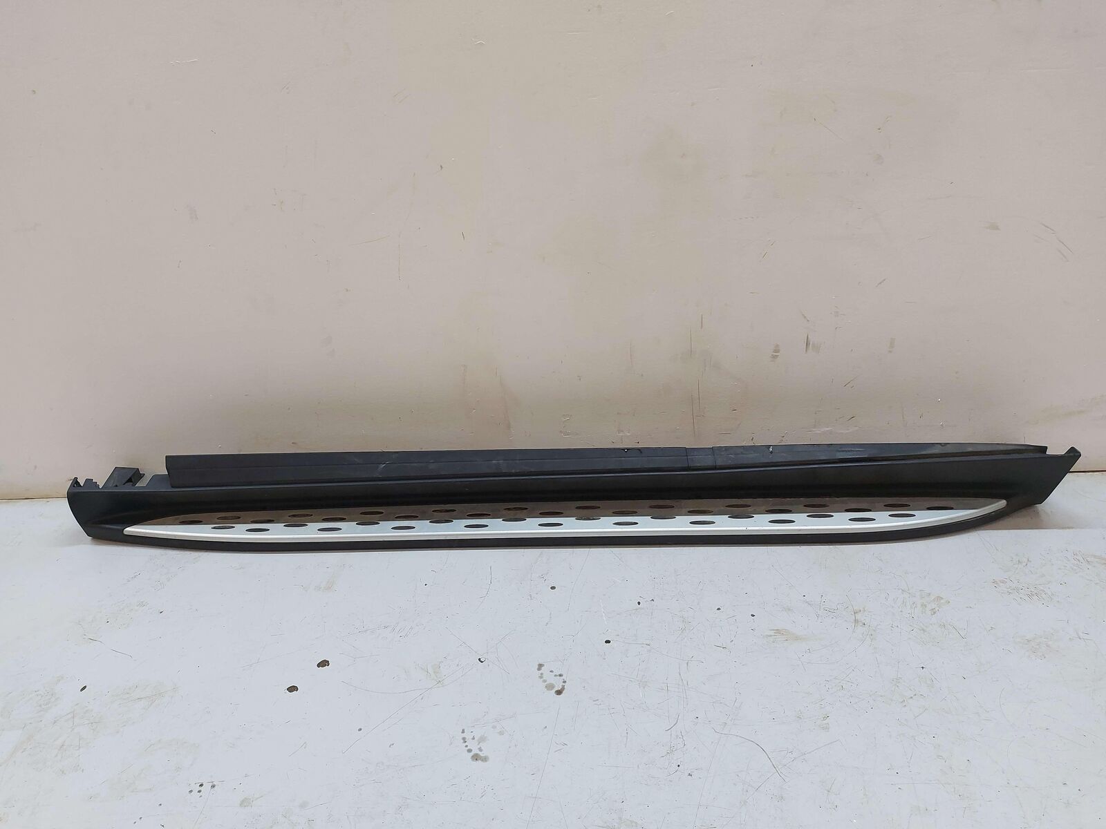 16-19 MERCEDES  GLE63S AMG W166 Side Step Plate Running Board LH LEFT *Note*