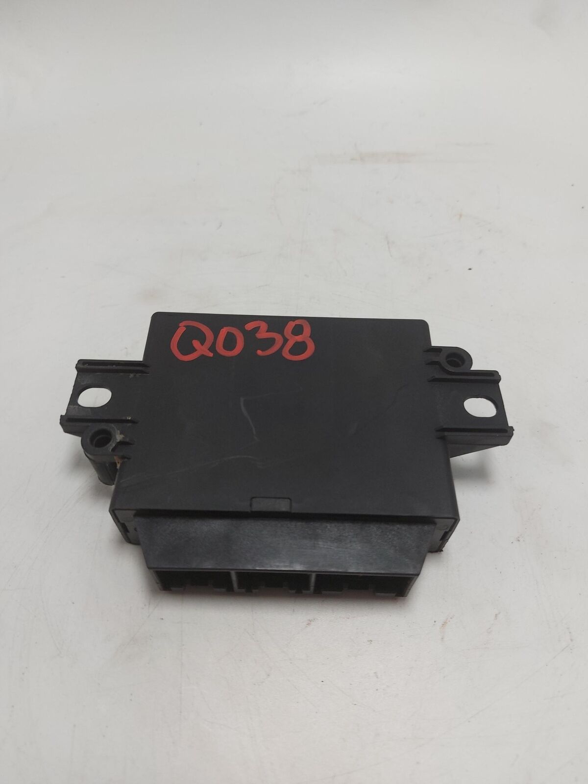 11 12 PORSCHE PANAMERA 97061818306 Park Assist Control Module