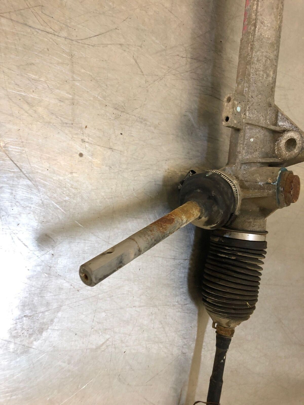 09 ROGUE Steering Gear Rack And Pinion 73K KM'S