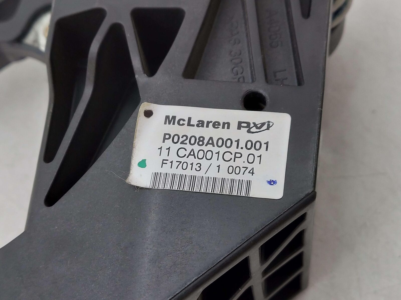 2017 MCLAREN 570S BRAKE PEDAL 11CA001CP01