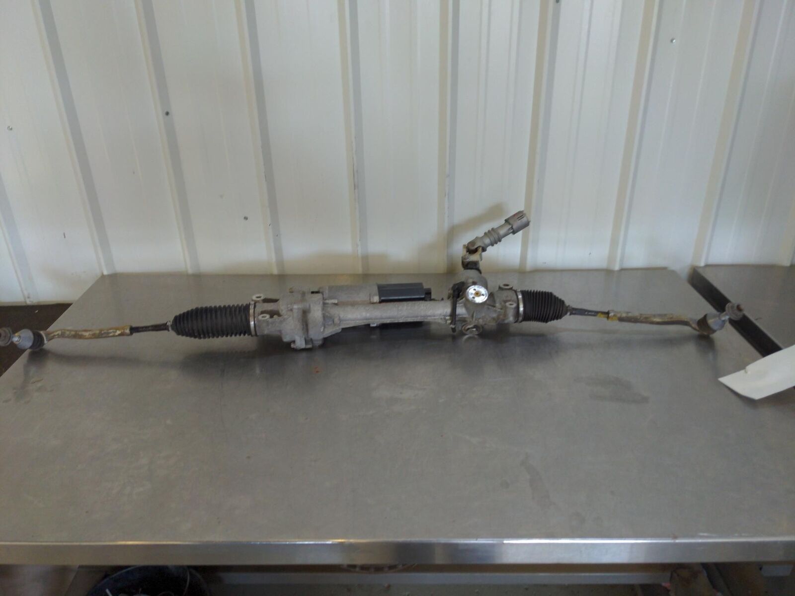 16-18 MERCEDES C63 Steering Rack And Pinion A2054620378 30K KM'S