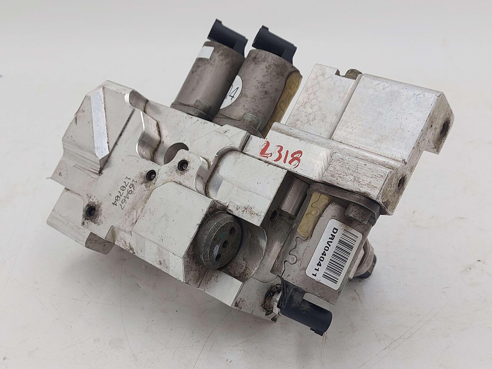 16-19 MERCEDES GLE63S AMG W166 Hydraulic Suspension Valve Block A1663201158