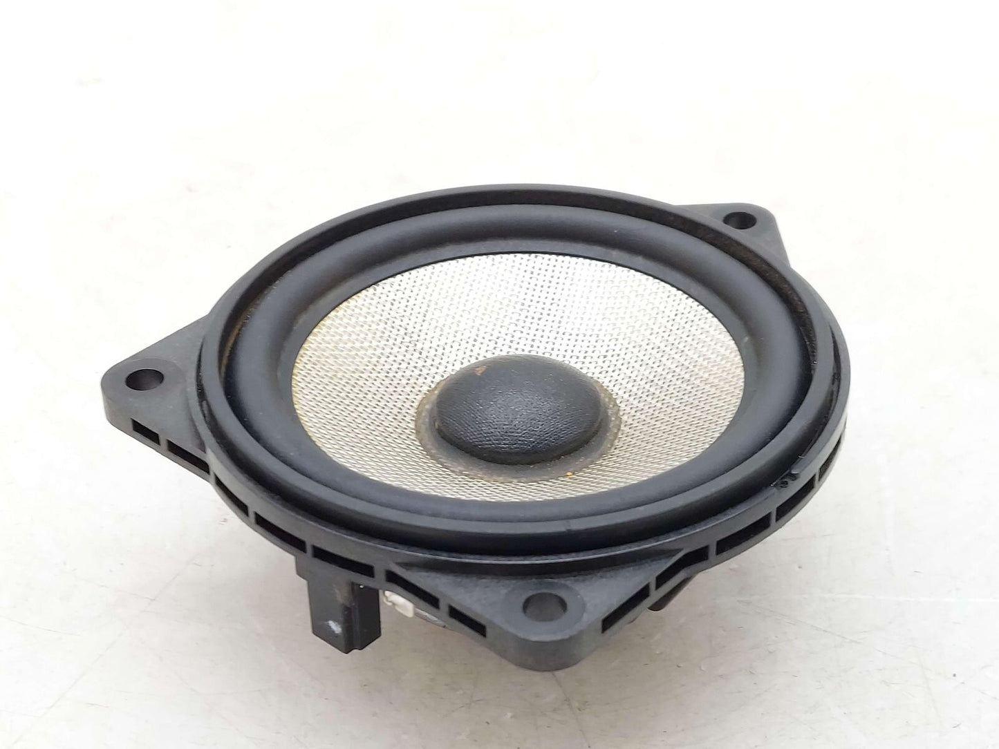 2023 MCLAREN ARTURA DOOR SPEAKERS 2127014401A