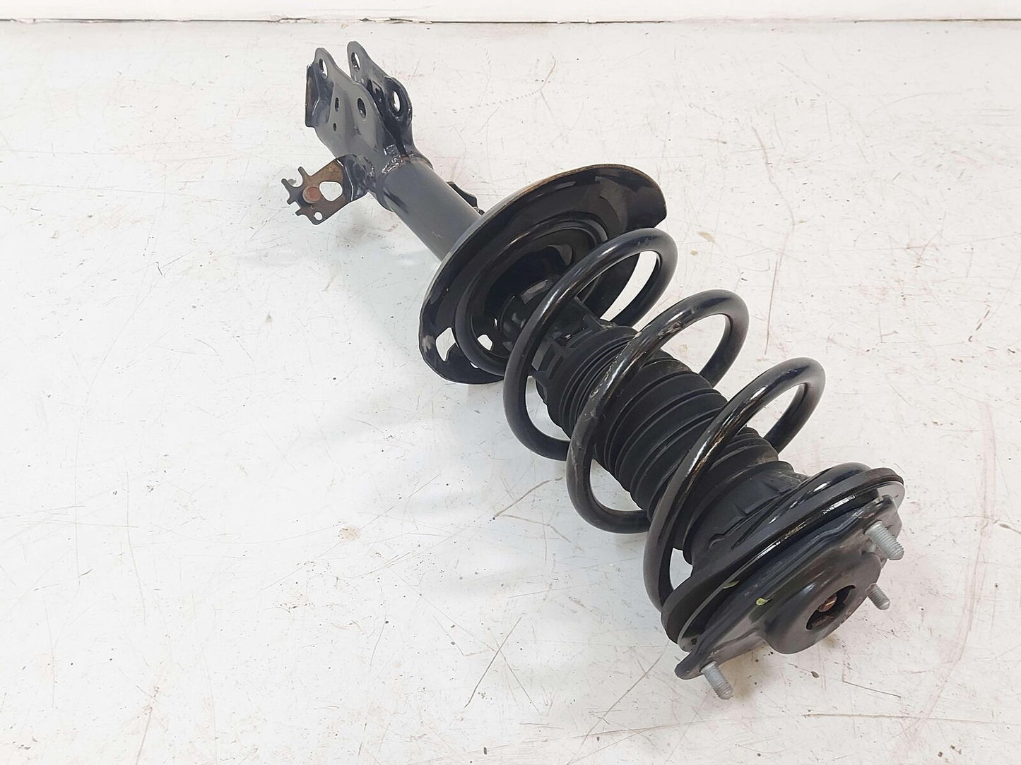 20-23 TOYOTA HIGHLANDER FRONT RIGHT STRUT 2.5L HYBRID 48510-0E340