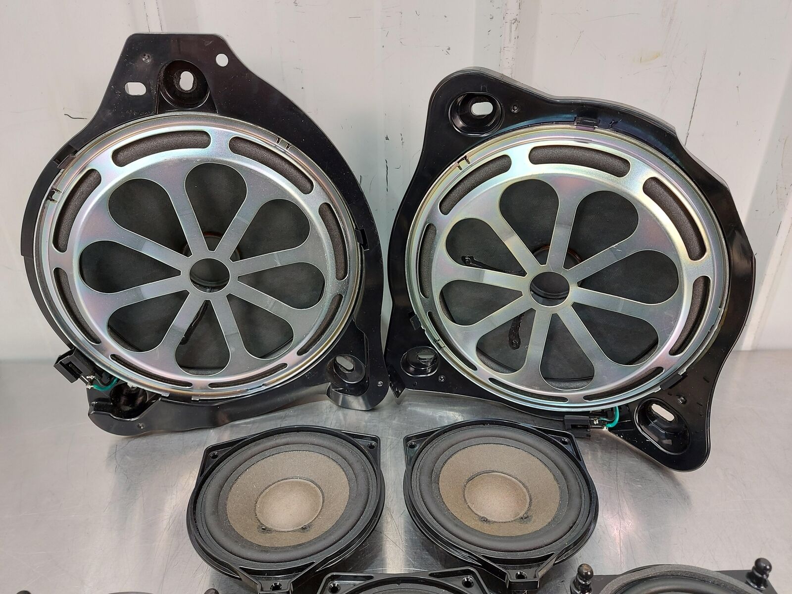 2015 MERCEDES C63 w205 Speaker Burmester Speaker Set A2058201202 A2058200402