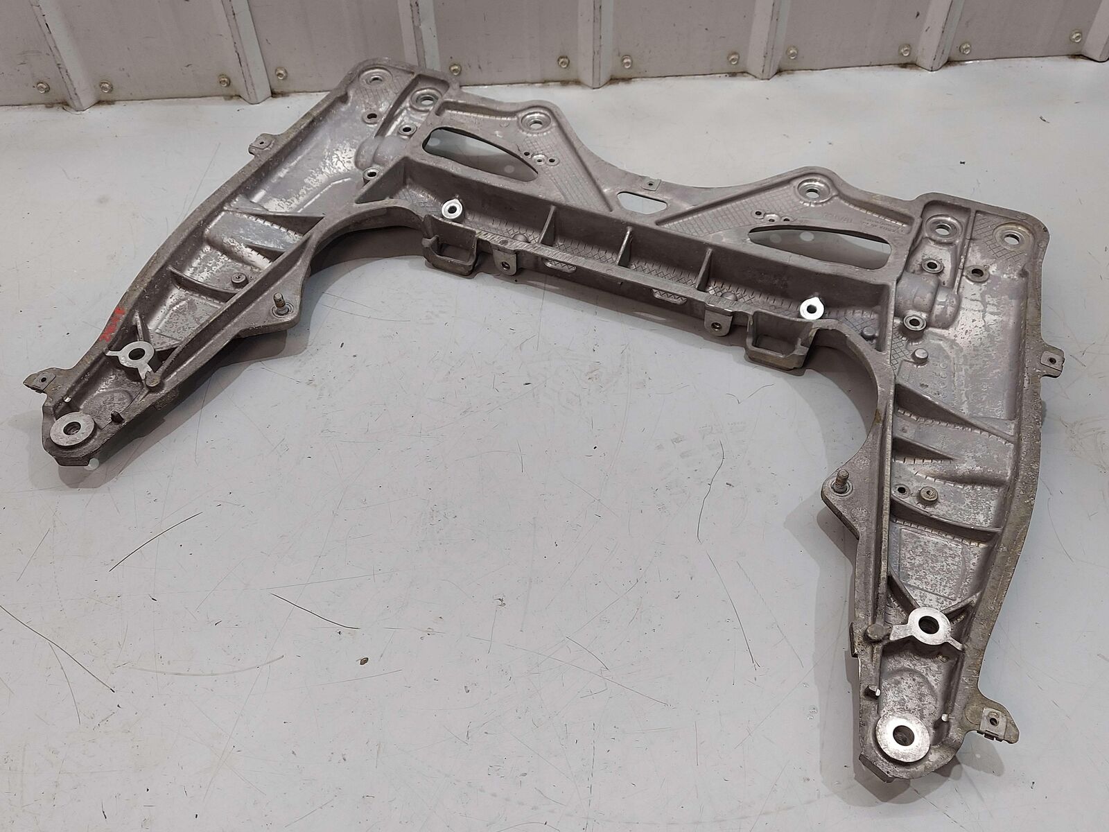 12-16 PORSCHE 911 991 GT3 3.8L FRONT SUB FRAME CROSSMEMBER CRADLE 991341081