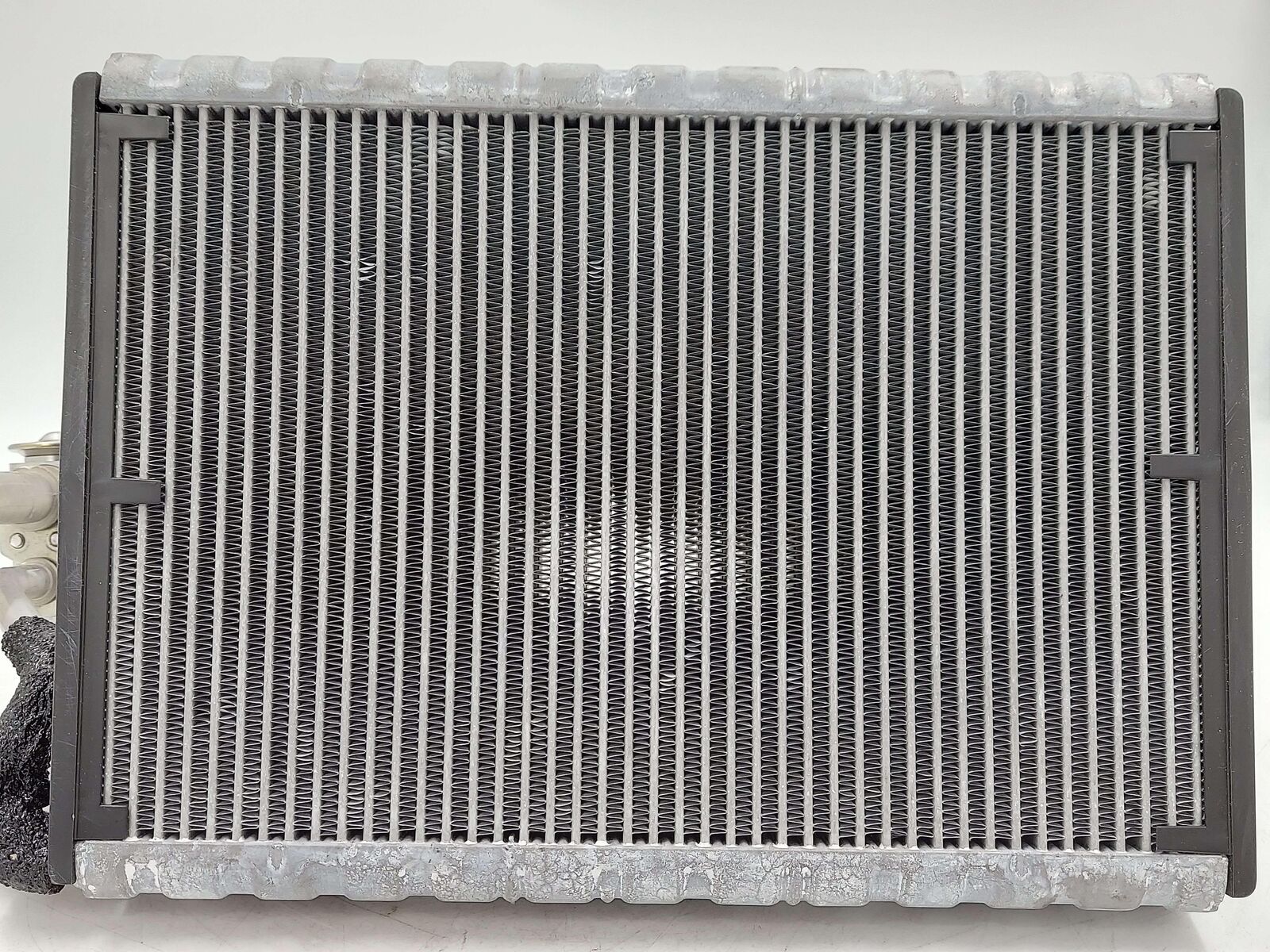 2024 ASTON MARTIN DB12 VOLANTE A/C AIR CONDITIONING EVAPORATOR *BENT FINS*