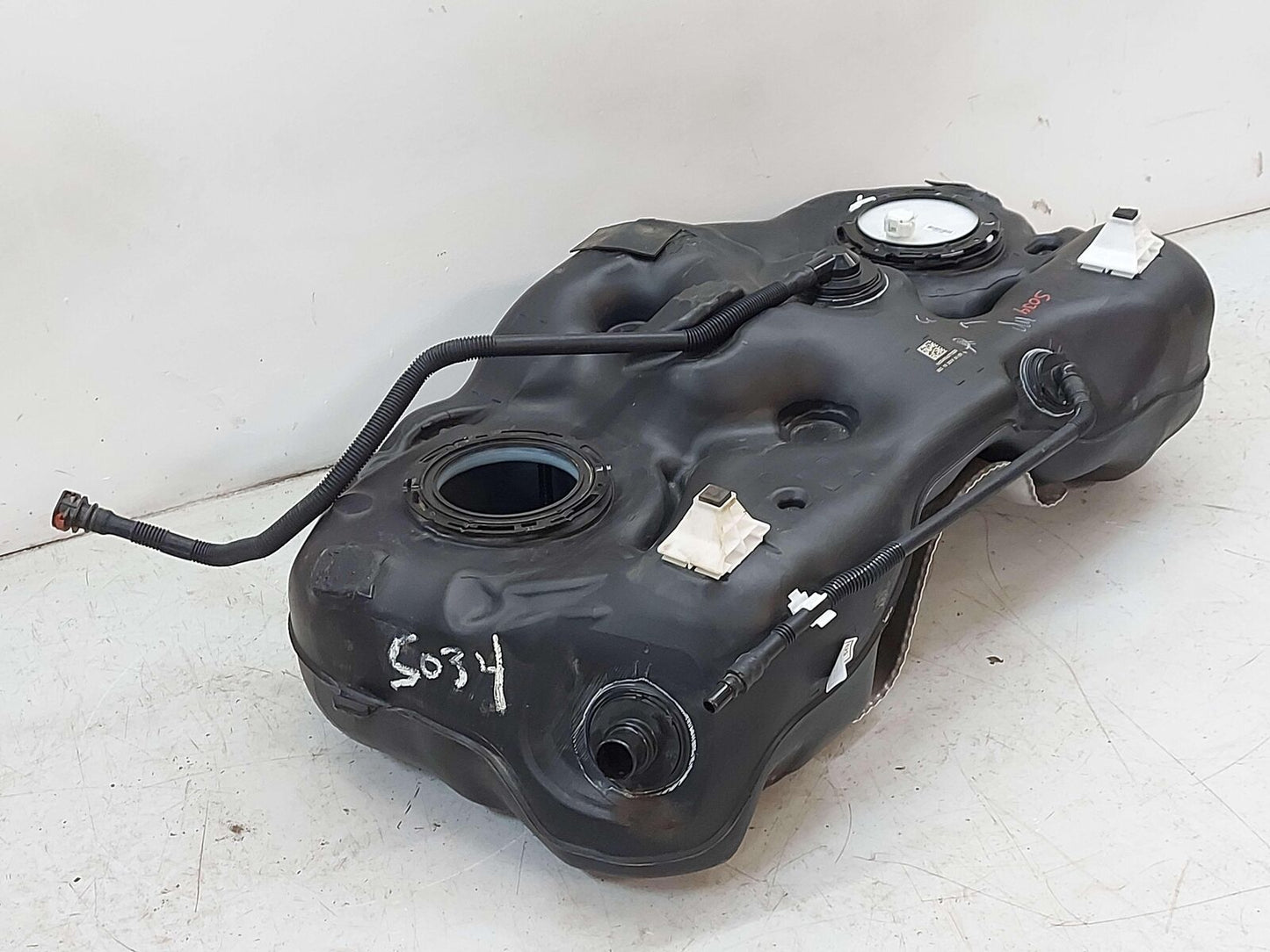 19-23 TOYOTA RAV-4 FUEL TANK 77111-0R050