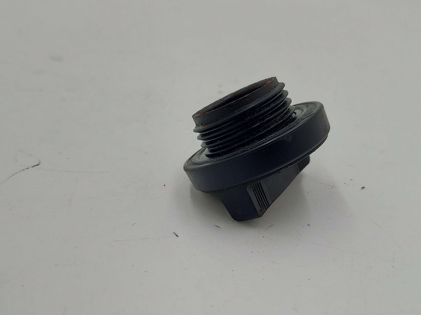 2017 Lexus RX450 Hybrid Engine Motor Oil Filler Cap 0W-20