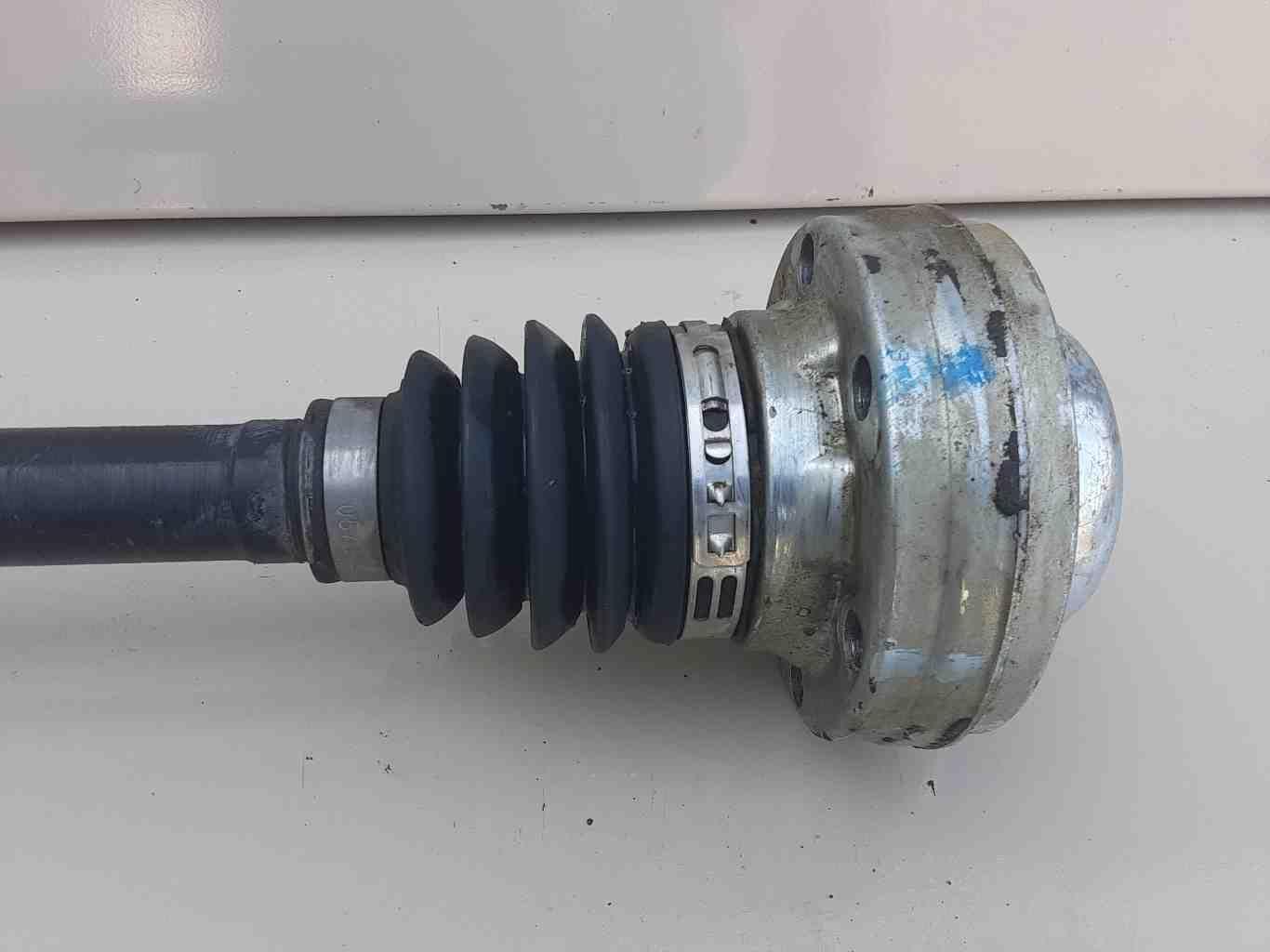 13 CADILLAC ATS Rear RH Right CV Axle Shaft RH