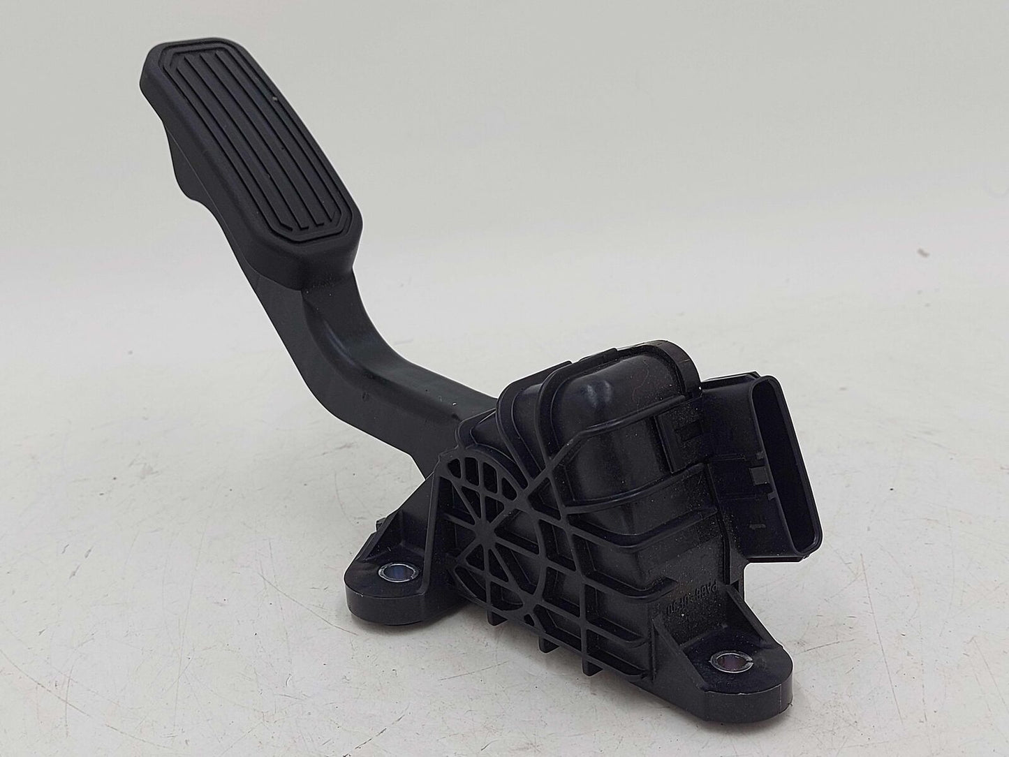 2020 TOYOTA TACOMA ACCELERATOR GAS PEDAL 78120-04081