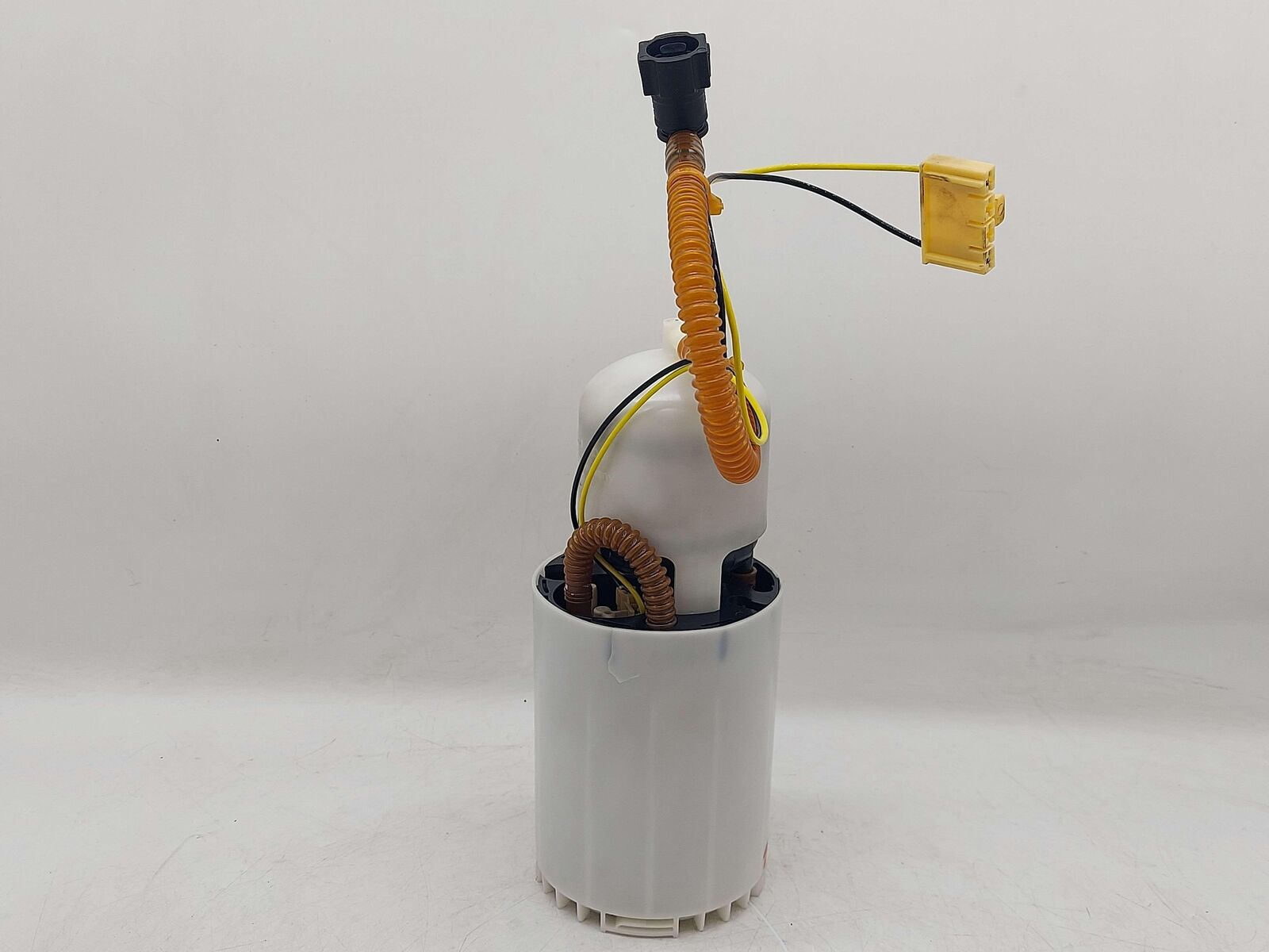 12-16 PORSCHE 911 991 GT3 3.8L FUEL PUMP 3.8L MA1.75 TANK MOUNT A2C53215042