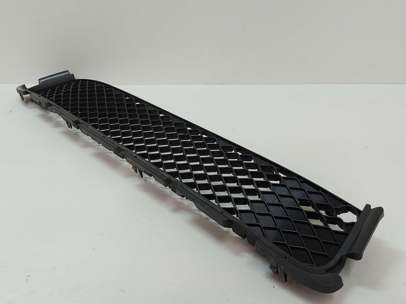 11-12 MITSUBISHI RVR LOWER GRILL GRILLE 6402A218