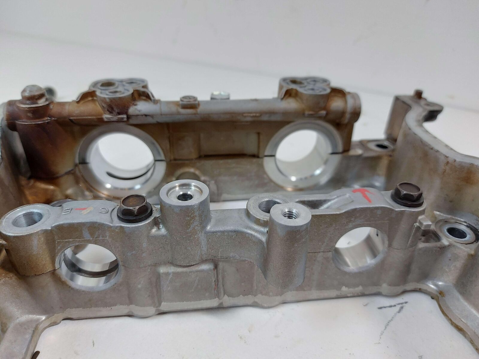 2016 Toyota Rav-4 Camshaft Housing Retainer W/ Caps / Bolts 56K KMS