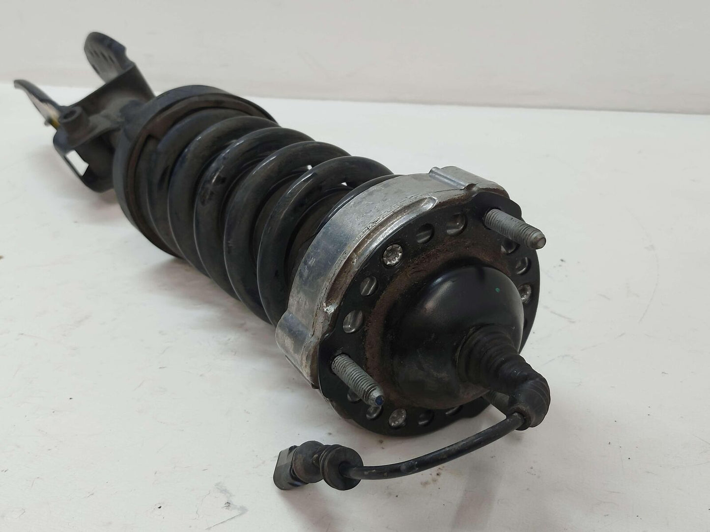 11-18 PORSCHE CAYENNE 958 S E-HYBRID FRONT LEFT STRUT 7P5413031AB