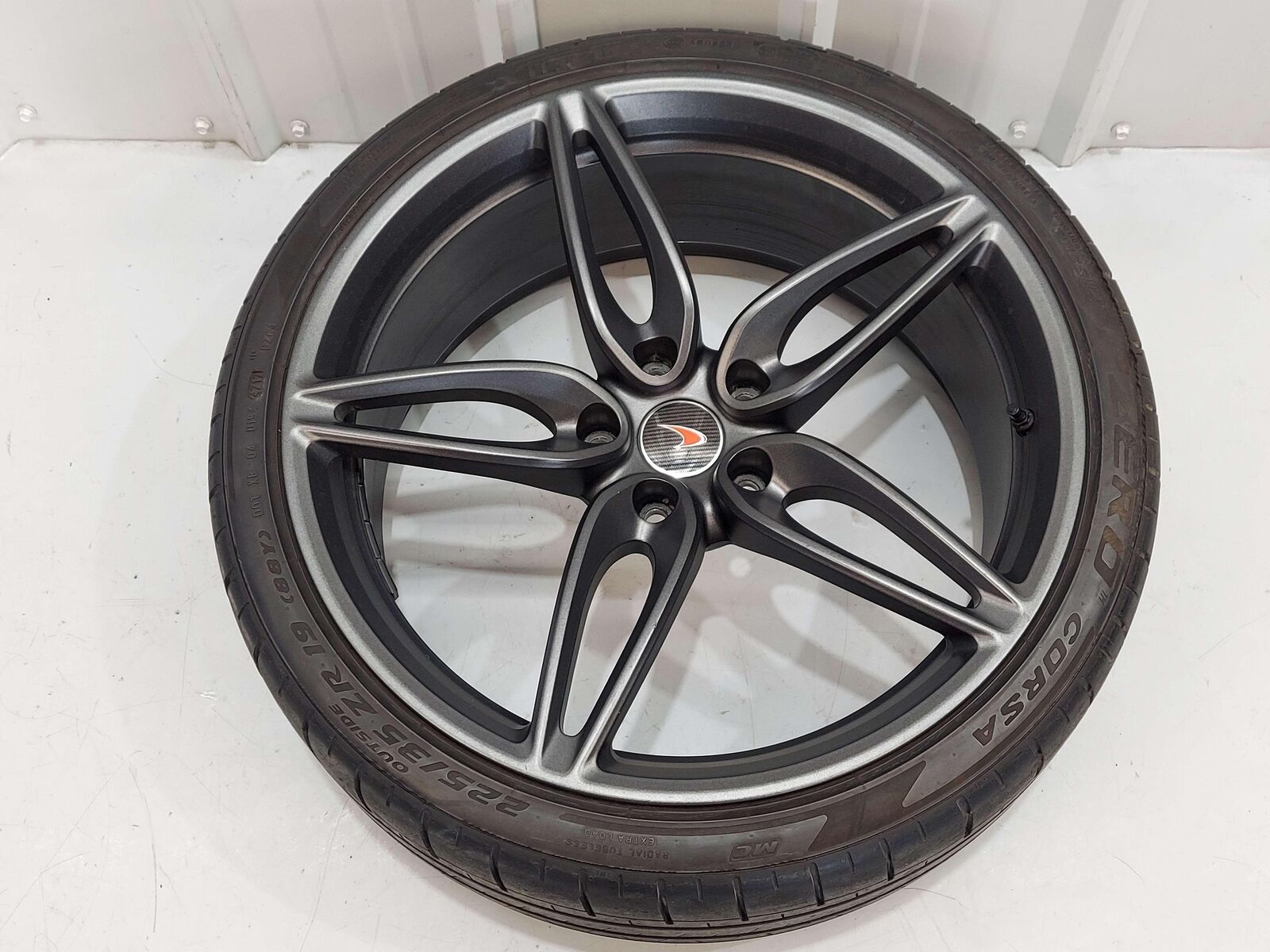 18 Mclaren 570s Lightweight Alloy Wheels Set Of 4 19x8J/20x10J W/Tires 13B0929CP