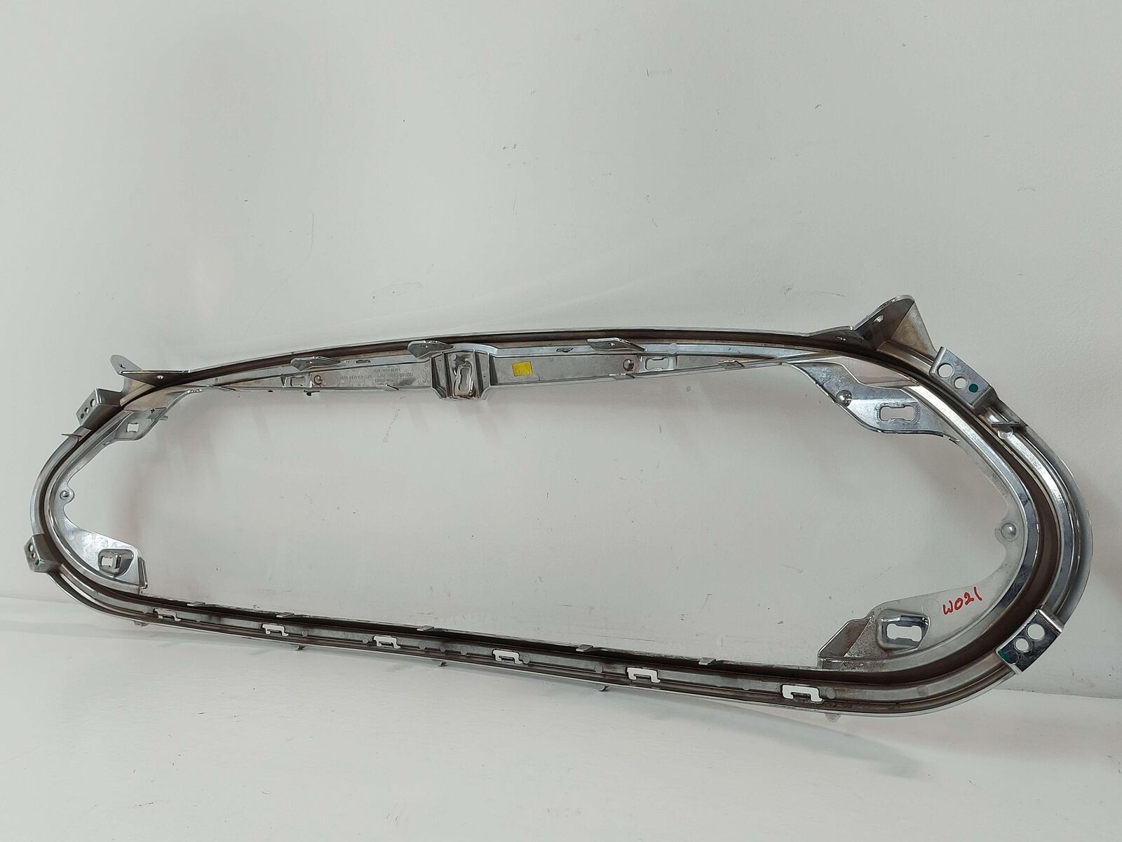 2014 TESLA S CHROME GRILLE SURROUND 1017414-00-D