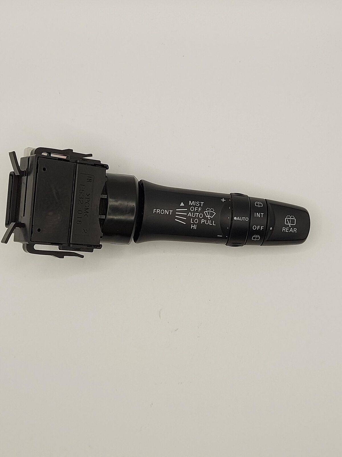 11-13 16-17 Mitsubishi Rvr Rear Wiper Combination Switch E532016 RH rain sensor