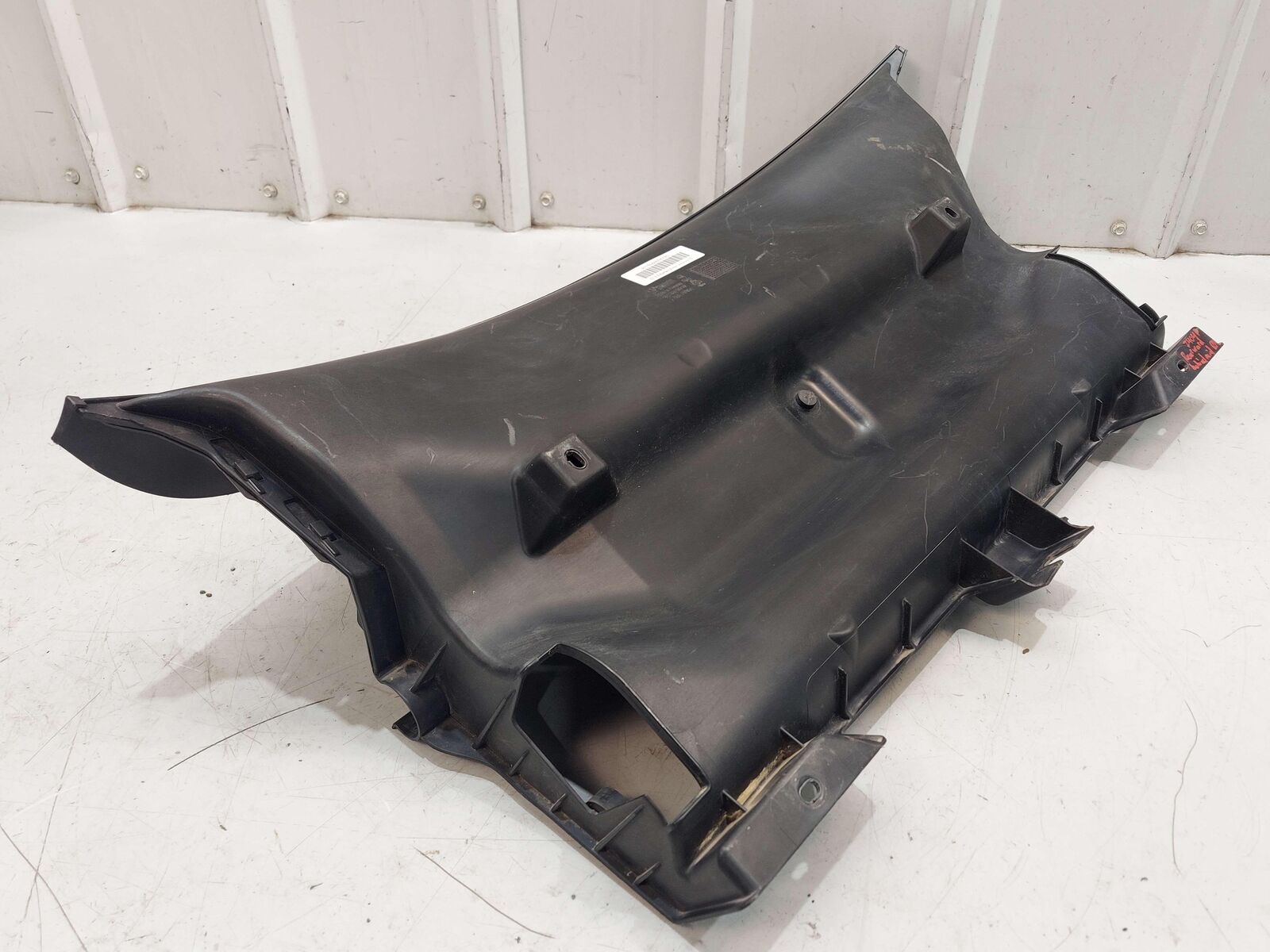 2014 PORSCHE 911 991 GT3 FRONT BUMPER UPPER GRILL AIR DUCT *SCRATCHES PITTED*