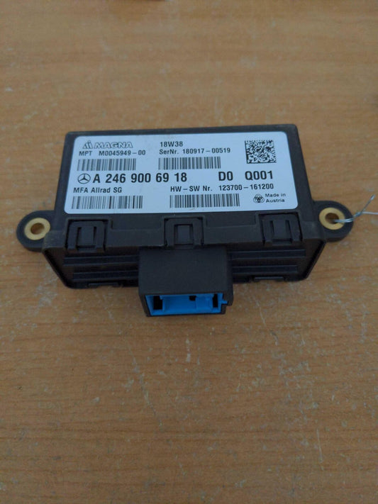 18 MERCEDES CLA CLASS A2469006918 Transfer Case Control Module